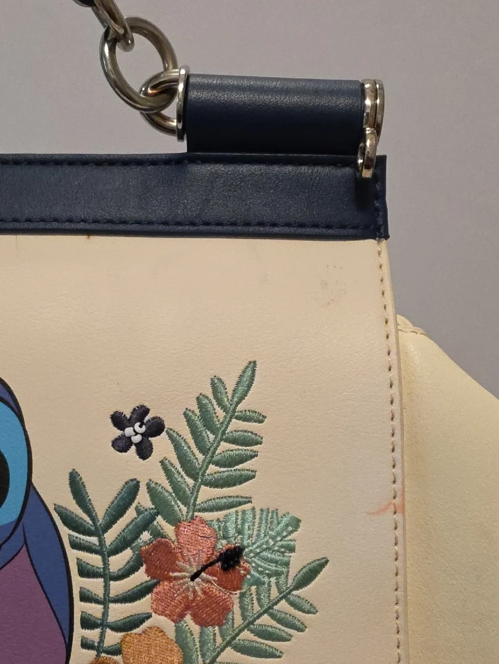 Loungefly Disney Lilo & Stitch Bag